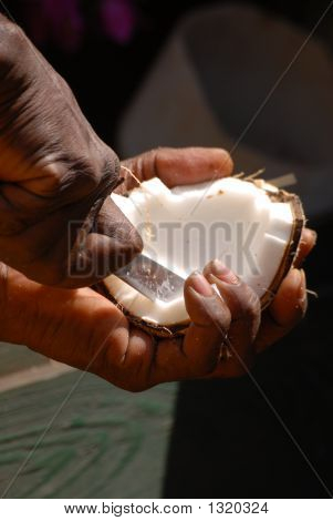 Affettare cocco