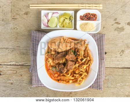 Noodle Curry Soup