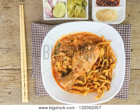Noodle Curry Soup