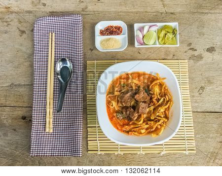 Noodle Curry Soup