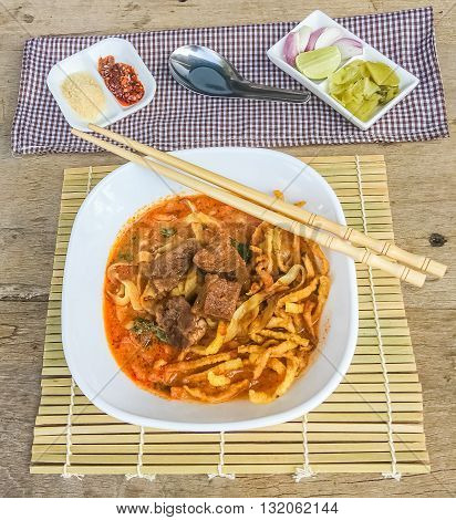 Noodle Curry Soup