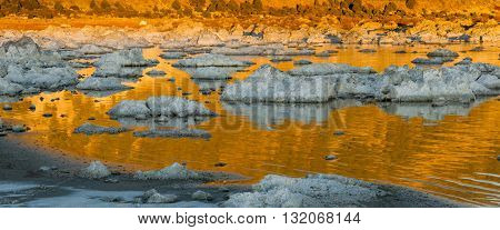 Rock Salt Tufa Formations Sunset Mono Lake California Nature Outdoors
