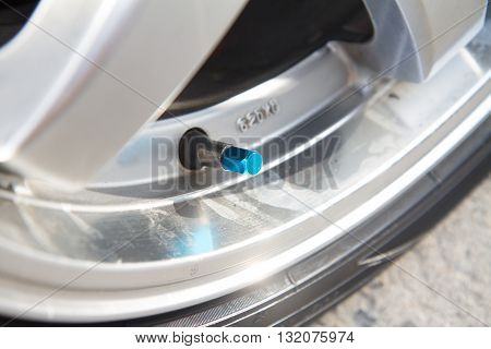 The air valve stem of the wheels