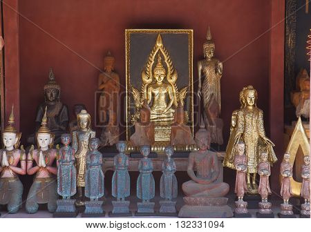 Tourist Attraction : Baan Tawai - The Village of Handicraft