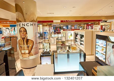 KUALA LUMPUR, MALAYSIA - MAY 09, 2016: inside of Suria KLCC shopping mall in Petronas Twin Towers. Suria KLCC is one of the largest shopping malls in Malaysia