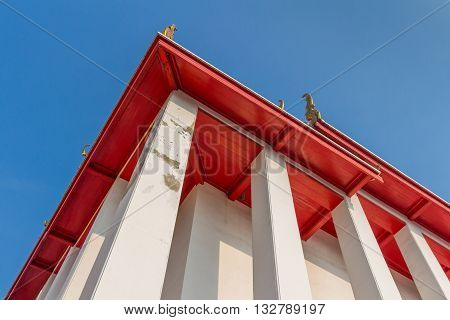 Roof of temple of Kalayanamitr temple from below