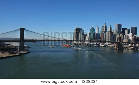 Lower Manhattan e Brooklyn Bridge panoramico
