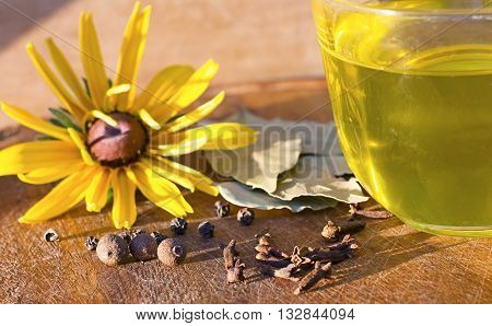 Spices, Black Pepper, Allspice, Bay Leaf, Flower, Yellow, Olive Oil