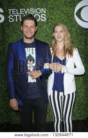 LOS ANGELES - JUN 2:  Brett Dier, Yael Grobglas at the 4th Annual CBS Television Studios Summer Soiree at the Palihouse on June 2, 2016 in West Hollywood, CA