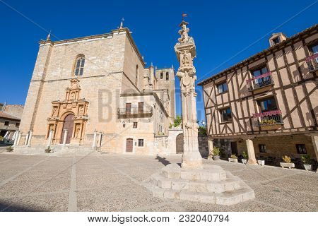 Court Pillar In Penaranda De Duero Main Square