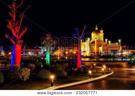 Bandar Seri Begawan(bsb), Brunei-march. 09. Masjid Sultan Omar Ali Saifuddin Mosque And Baobab Trees