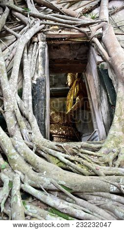 Wat Bang Kung At Bang Kung Sub-district In Bang Khontee District Of Samut Songkhram, Thailand