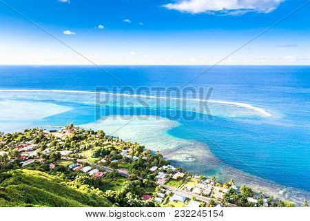 Moorea Island In The French Polynesia. Paradise Beach.