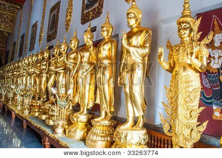 タイの仏像のビュー