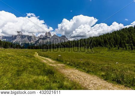 2021 07 11 San Martino Di Castrozza Ancient Road 1