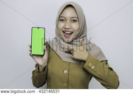 Smile Government Worker Women Showing Blank Screen On Phone. Pns Wearing Khaki Uniform.