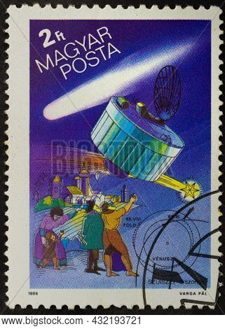 Hungary - Circa 1986: Postage Stamp 'japanese Suisei And German Engraving' Printed In Hungary. Serie