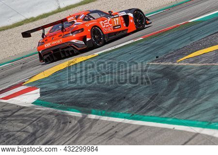 Barcelona, Spain, September 4, 2021 : Idec Sport Racing Finish 4th Place At Hankook 24 Hours Barcelo