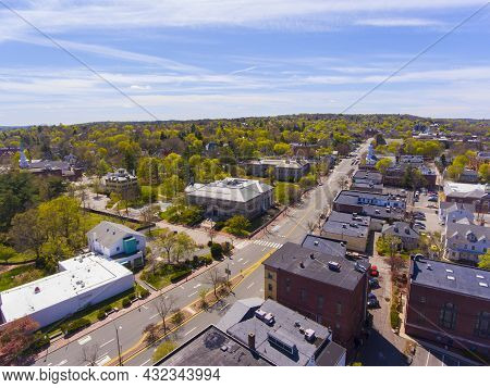 Robbins Memorial Town Hall Of Arlington At 730 Massachusetts Ave In Historic Town Center Of Arlingto