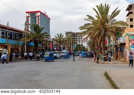 Mekelle, Ethiopia, April 29th. 2019, Ordinary Ethiopians On The Street Of Mekelle, The Capital City 