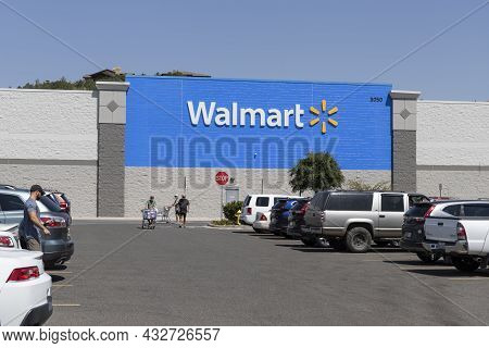 Prescott - Circa September 2021: Walmart Retail Location. Walmart Introduced Its Veterans Welcome Ho