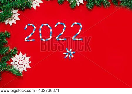 Coronavirus, Ncov-19 And The New Year. Holiday In Self-isolation, Hospital. Christmas Decorations An