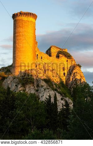 Chateau de l Hers near Chateauneuf-du-Pape, Provence, France