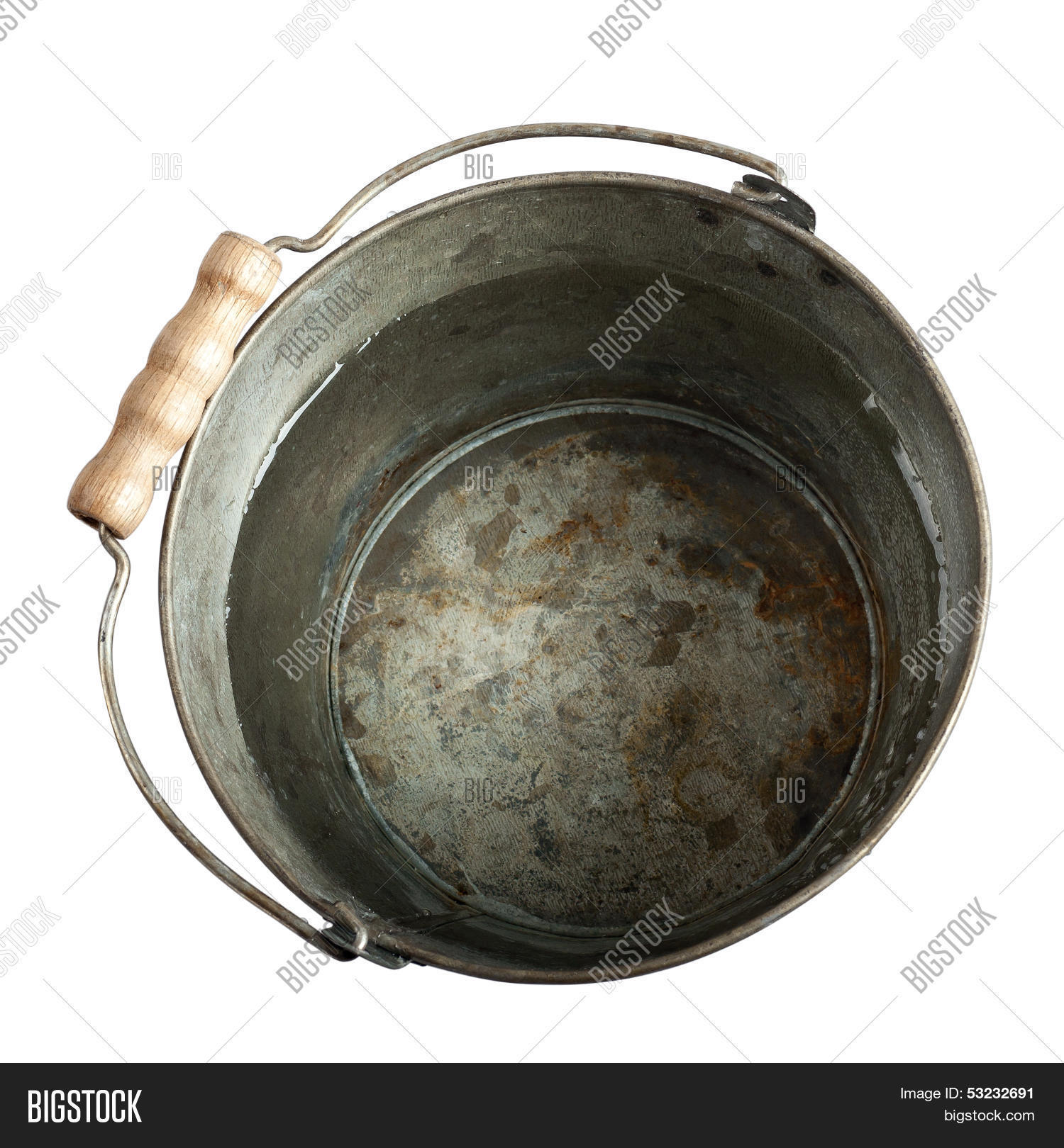 днище ведра. фигура в геометрии ведро без дна. днища ведер. рабочий с ведром. ведро без дна.