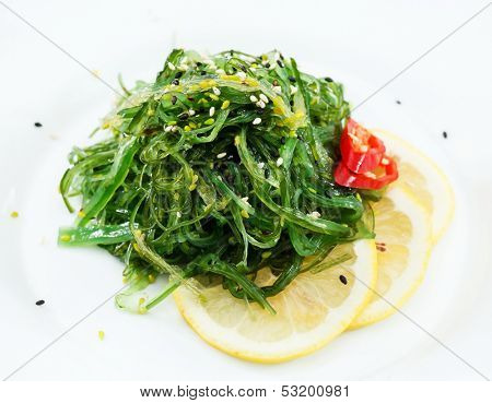chuka salad