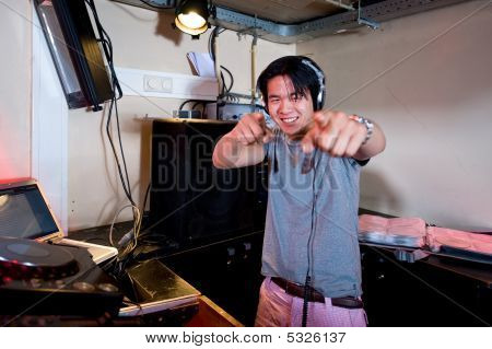 DJ In azione
