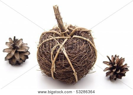 Straw ball with pine plug