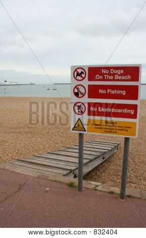 หาดกฎหมาย