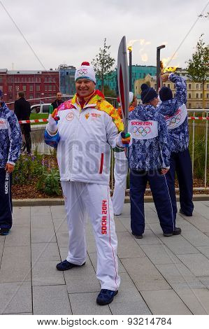 2014 Winter torch relay, Dmitry Guberniev