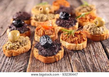 canape with tapenade
