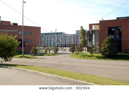 UAB 9