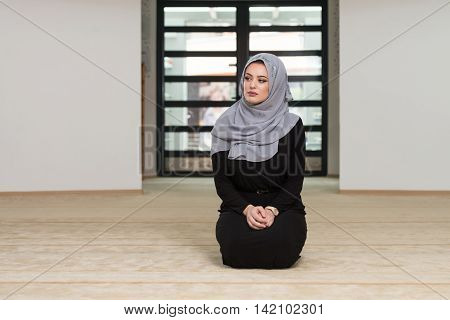 Caucasian Muslim Girl Praying