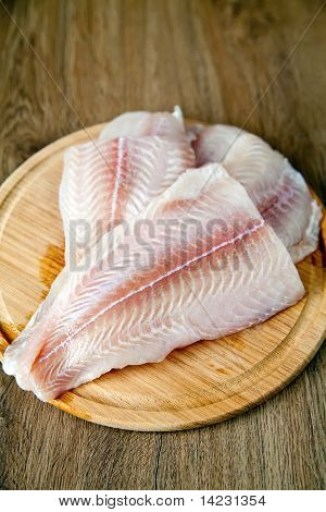 Pesce crudo