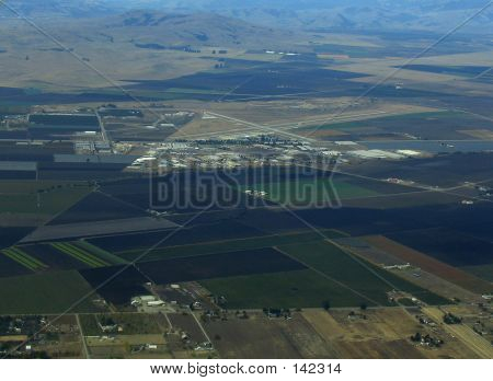 Hollister Airport