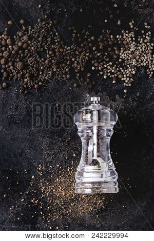 Variety Of Different Black Peppers Allspice, Pimento, Long Pepper, Monks Pepper, Peppercorns And Gro