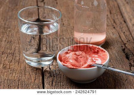 Red Lime Paste