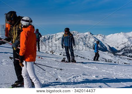 Grandvalira, Andorra : 2019 December 28 : People Having Fun In Sunny Day On Grandvalira Ski Station 