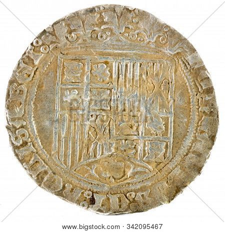 Ancient Spanish Silver Coin Of The Kings Fernando E Isabel. Catholic Kings. Coined In Burgos. Real. 