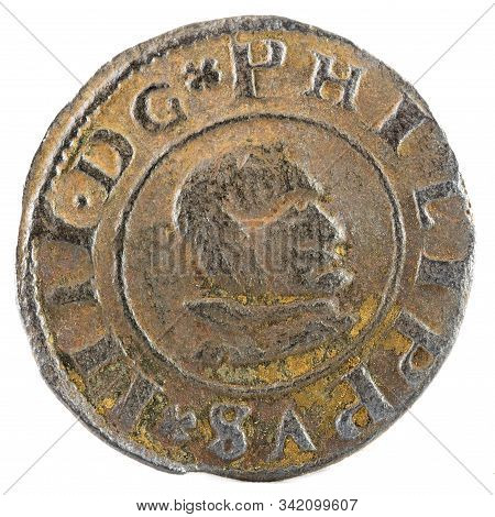Ancient Spanish Copper Coin Of King Felipe Iv. 1661. Coined In Segovia. 8 Maravedis. Obverse.