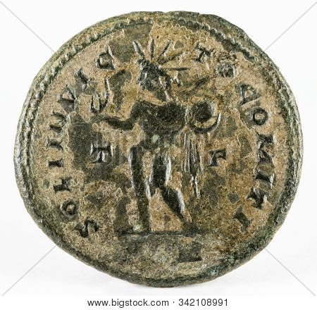 Ancient Roman Copper Coin Of Emperor Constantine I Magnus. Reverse.