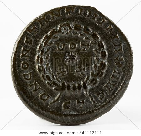 Ancient Roman Copper Coin Of Emperor Constantine I Magnus. Reverse.