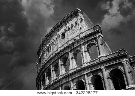 Rome Colloseum Architecture In Rome Italy City Center. Rome Ethernal City Architectural Details. Bla
