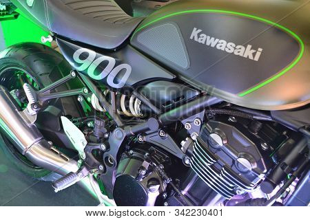 Pasig, Ph - Sept. 29: Kawasaki 900 Motorcycle At Philippine Moto Heritage Weekend On September 29, 2