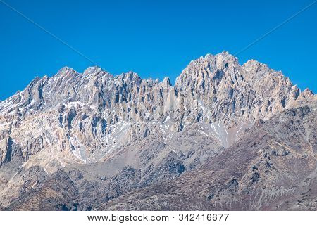 Folded Mountain Peaks Geological Rock Formations