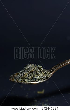 Jiaogulan Herb Is Also Referred To As The Herb Of The Immortals And Sold.