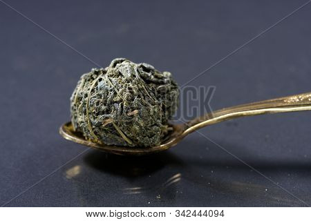 Jiaogulan Herb Is Also Referred To As The Herb Of The Immortals And Sold.